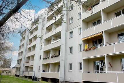 Wohnung Magdeburg Sudenburg - 4 Zimmer, 65 m&sup2;, 415&euro; | Angebot:26738000