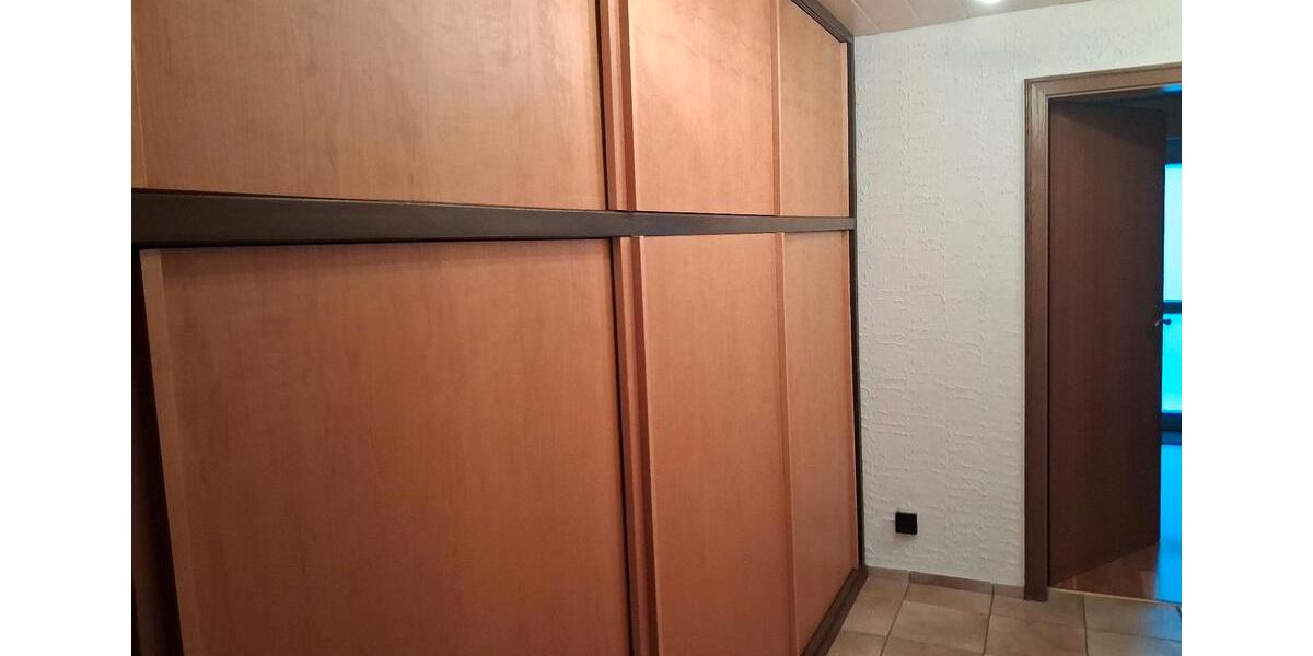 Wohnen auf Zeit Rösrath - 2 Zimmer, 68 m&sup2;, 1.250&euro; | Angebot:23768735