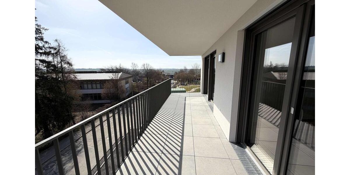 Dachgeschoßwohnung Eutingen im Gäu - 3 Zimmer, 113 m&sup2;, 1.440&euro; | Angebot:24491248