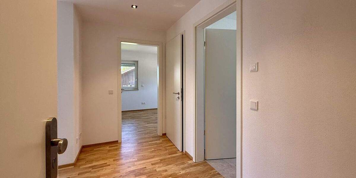 Wunderschöne 3-Zimmer-Wohnung mit Südausrichtung und großem Balkon 3 zimmer