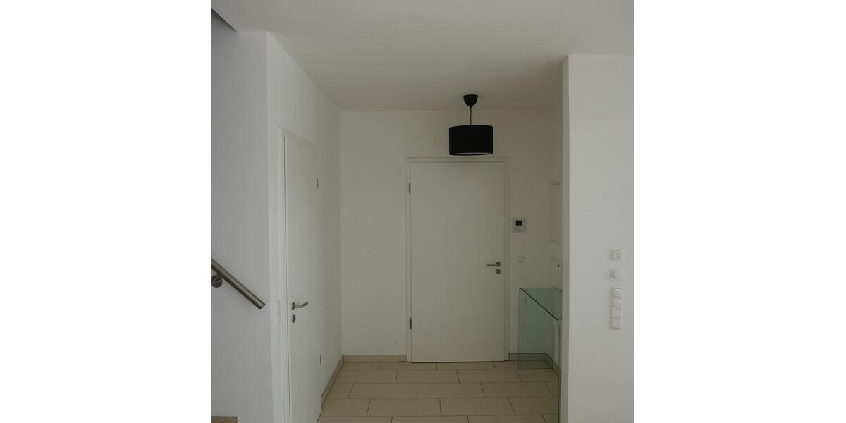 Einfamilienhaus Ingelheim am Rhein - 2 Zimmer, 109 m&sup2;, 1.990&euro; | Angebot:25933701