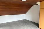 Dachgeschoßwohnung Wiesbaden Biebrich - 2 Zimmer, 60 m&sup2;, 900&euro; | Angebot:26592076