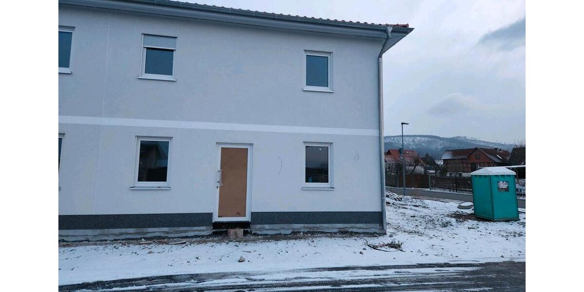 Doppelhaushälfte Wernigerode - 4 Zimmer, 119 m&sup2;, 1.200&euro; | Angebot:26490110
