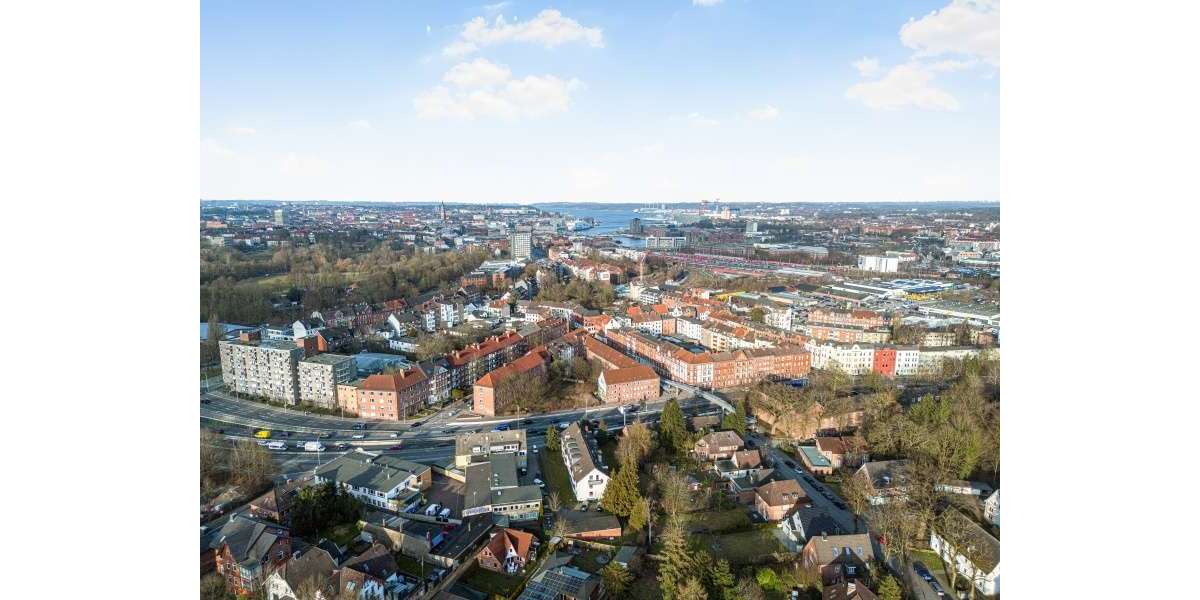 Wohnung zum Mieten in Kiel 2.300 € 205 m² - Etagenwohnung Kiel Hassee | Angebot:24713691
