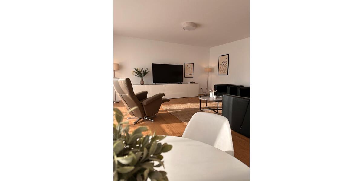 Wohnen auf Zeit Bickenbach - 3 Zimmer, 105 m&sup2;, 2.400&euro; | Angebot:26254388