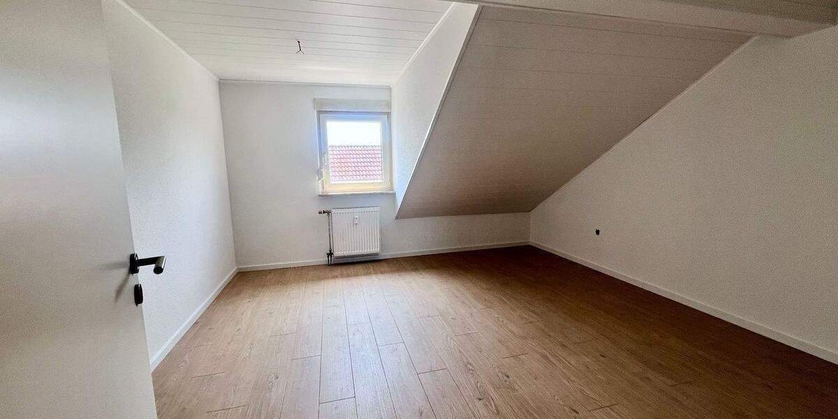 Etagenwohnung Neulußheim - 2 Zimmer, 58 m&sup2;, 700&euro; | Angebot:25704992
