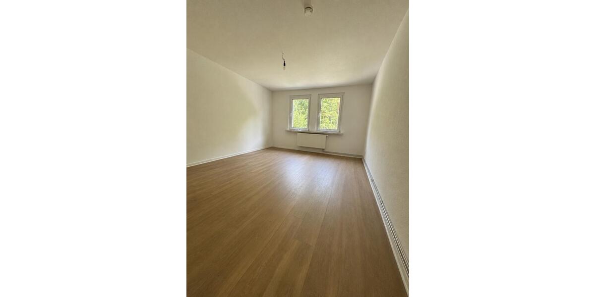 Etagenwohnung Güstrow - 3 Zimmer, 107 m&sup2;, 990&euro; | Angebot:26636288