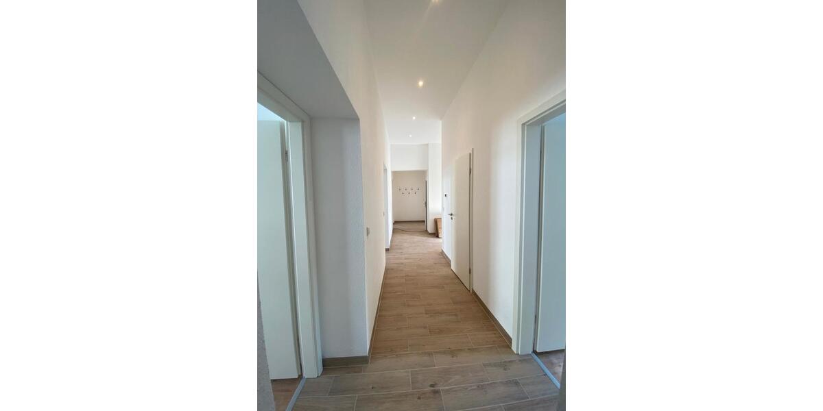 Wohnen auf Zeit Düsseldorf Stadtbezirk 3 - 16 Zimmer, 76 m&sup2;, 650&euro; | Angebot:26621103