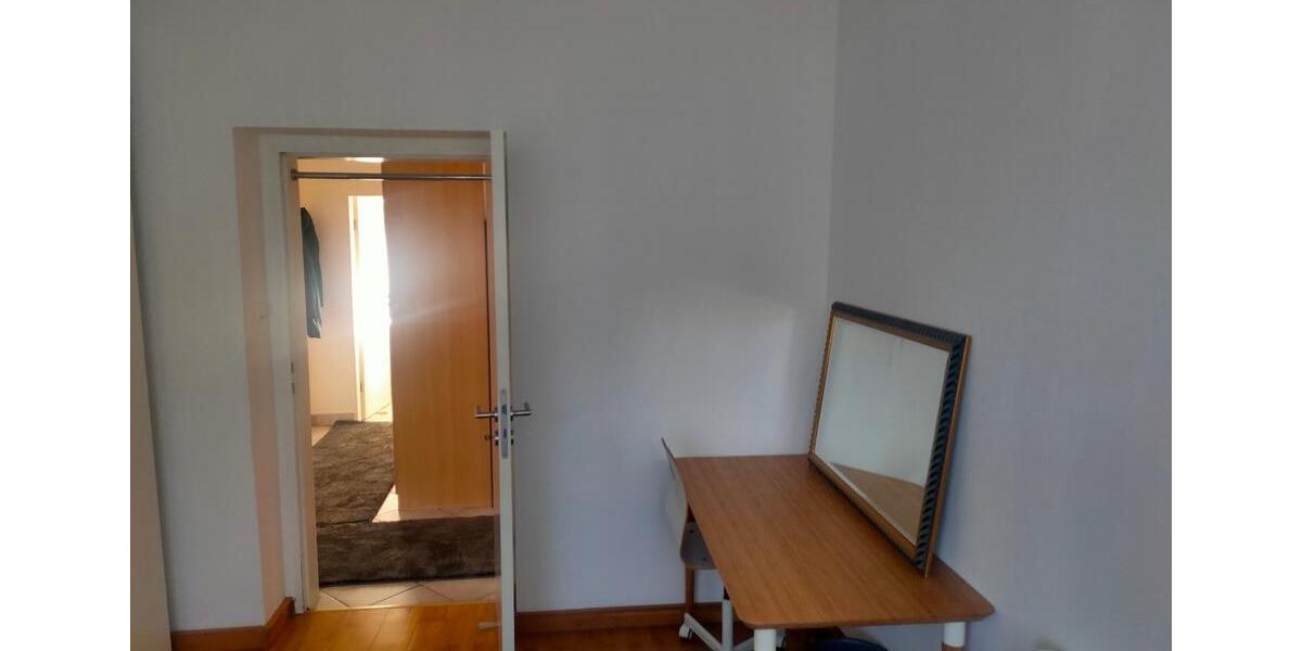 Wohnen auf Zeit Köln Innenstadt - 3 Zimmer, 76 m&sup2;, 1.700&euro; | Angebot:25833673