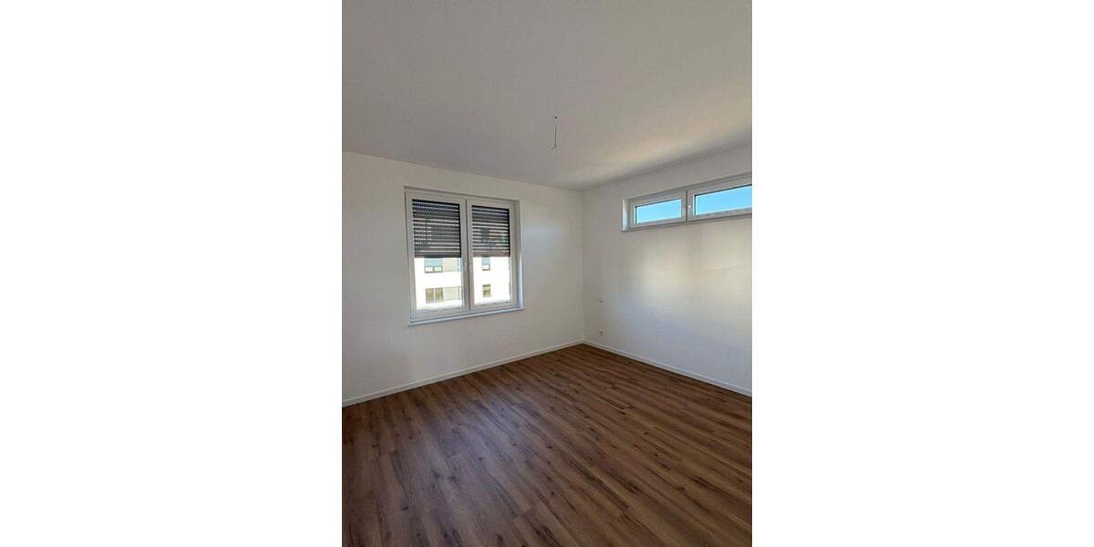 Etagenwohnung Bissendorf - 4 Zimmer, 106 m&sup2;, 1.350&euro; | Angebot:25755195