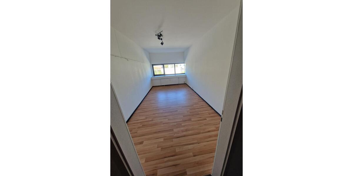 Gewerbeobjekt Weyhe - 1.400&euro; | Angebot:26270259