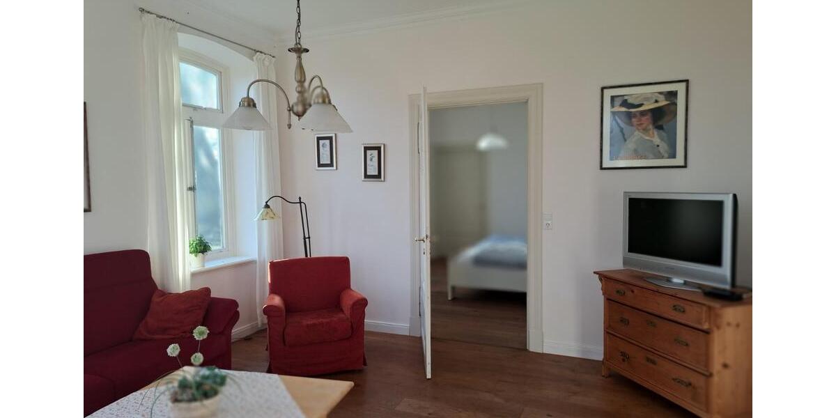 Einfamilienhaus Dornum - 9 Zimmer, 253 m&sup2;, 2.530&euro; | Angebot:24842652