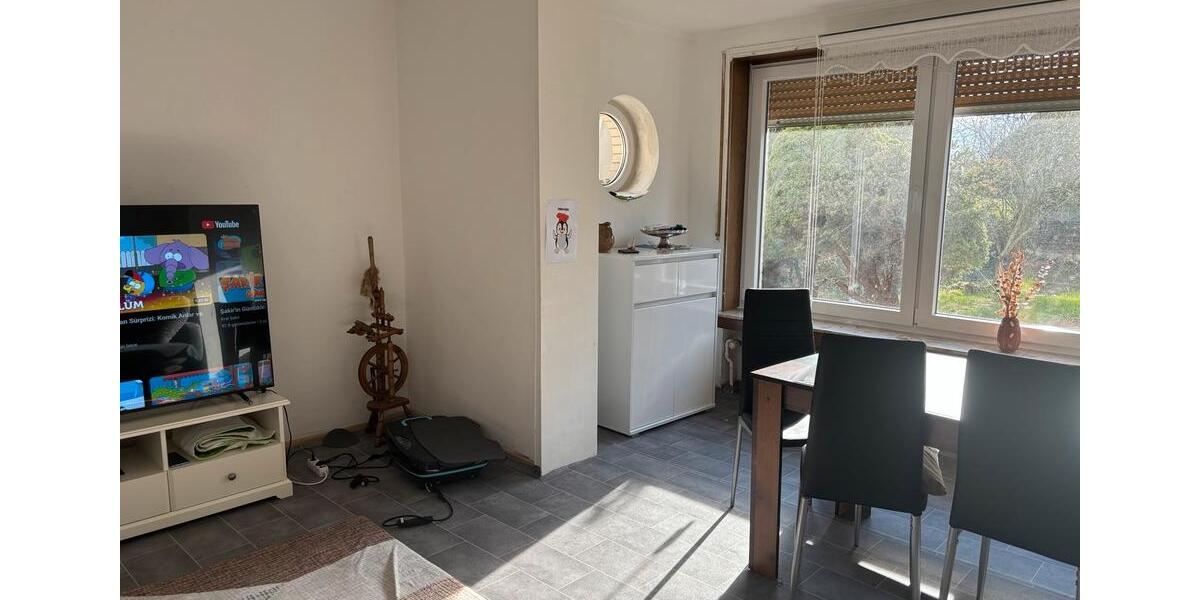 Erdgeschoßwohnung Lehrte - 3 Zimmer, 95 m&sup2;, 1.100&euro; | Angebot:24876683