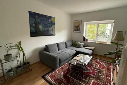 „ ZWISCHENMIETE Schöne ruhige Wohnung im Leipziger Zentrum-West“