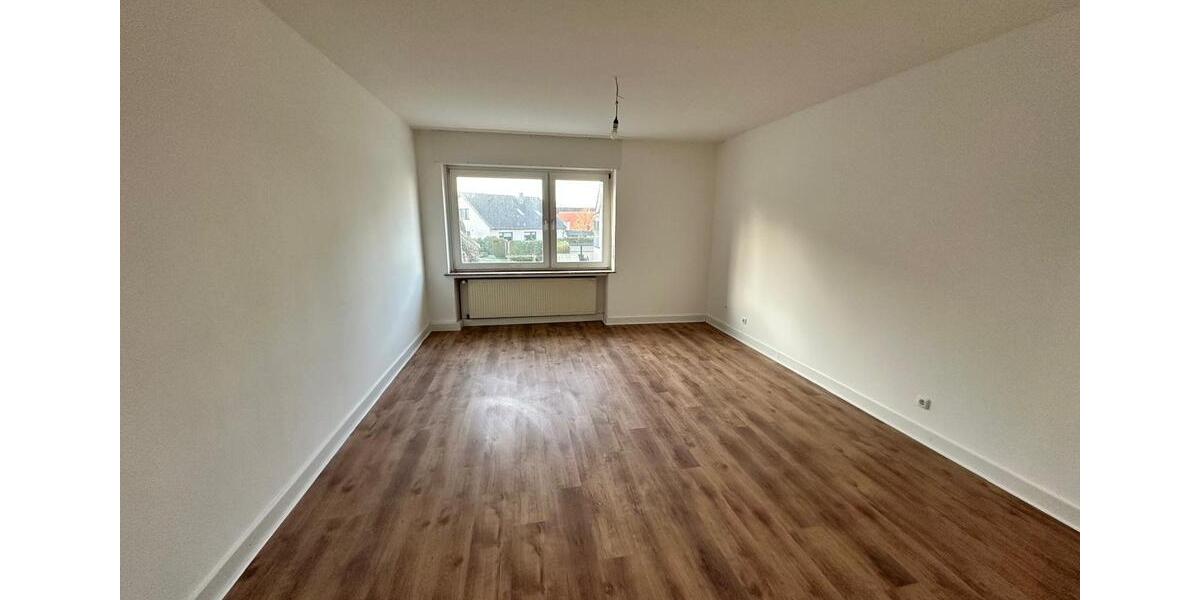 Hochparterre Bad Wünnenberg - 3 Zimmer, 115 m&sup2;, 750&euro; | Angebot:24859522