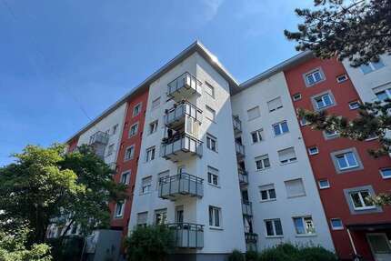 Wohnung Nürnberg Gartenstadt - 4 Zimmer, 77 m&sup2;, 900&euro; | Angebot:27033701