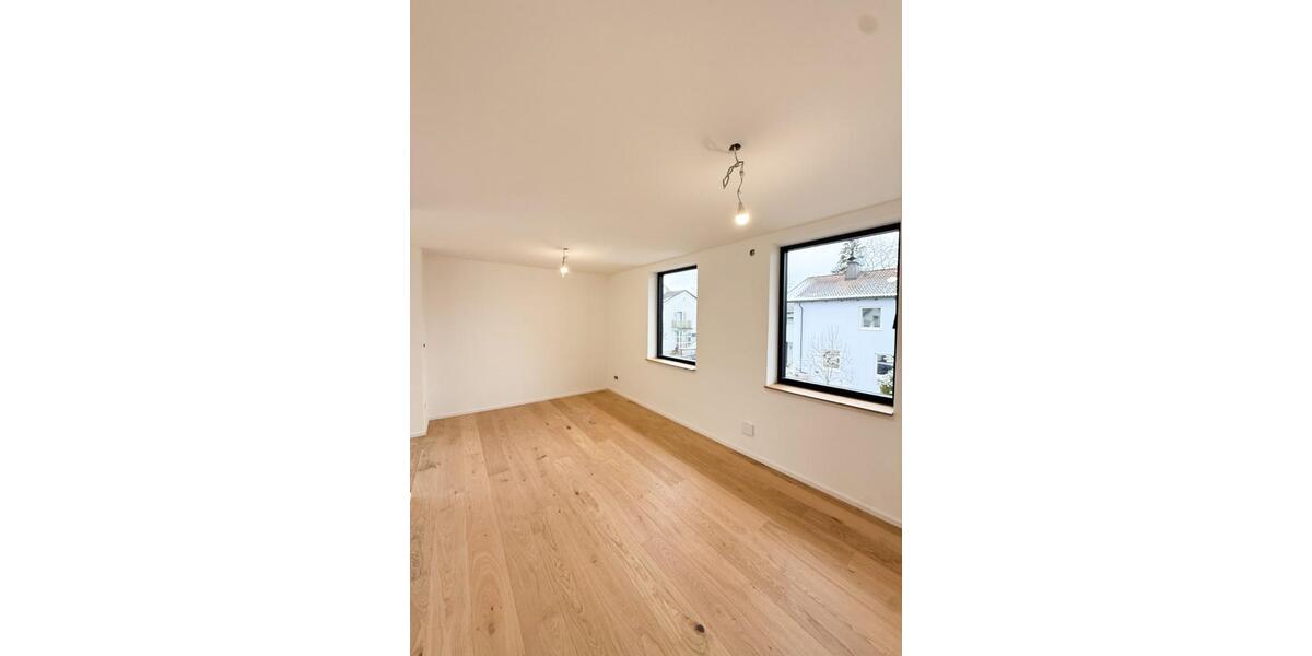 Terrassenwohnung Ismaning - 3.5 Zimmer, 100 m&sup2;, 2.200&euro; | Angebot:25951805