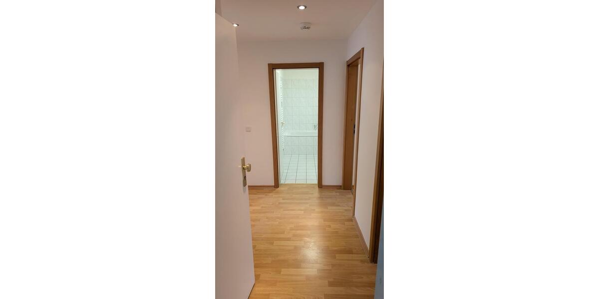 Etagenwohnung Schöneiche bei Berlin - 3 Zimmer, 68 m&sup2;, 945&euro; | Angebot:26032914