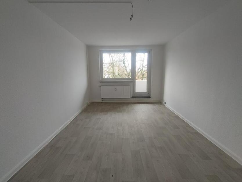 Renovierte Wohnung mit Balkon und hellem Bad in Sangerhausen- bezugsfertig!