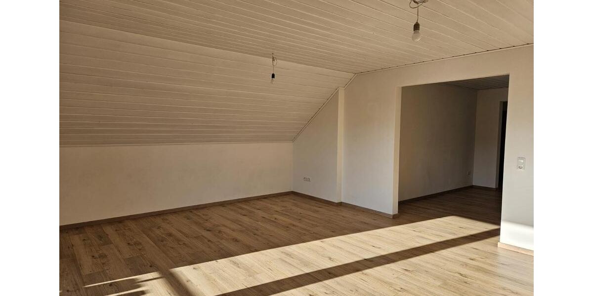 5-Zimmer Wohnung in Eckersdorf 5 zimmer