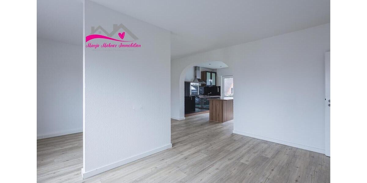 Maisonettenwohnung Schortens - 6 Zimmer, 151 m&sup2;, 1.130&euro; | Angebot:25082888