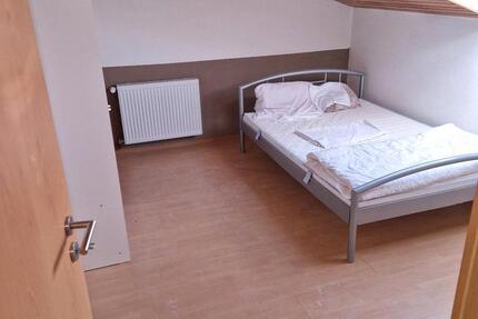 Möblierte WG Zimmer Monteurzimmer in Böblingen 3 zimmer