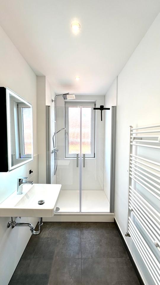 Helles WG-Zimmer mit Balkon | STG-Ost | 17qm | 3er-WG | ab 01.12. zimmer