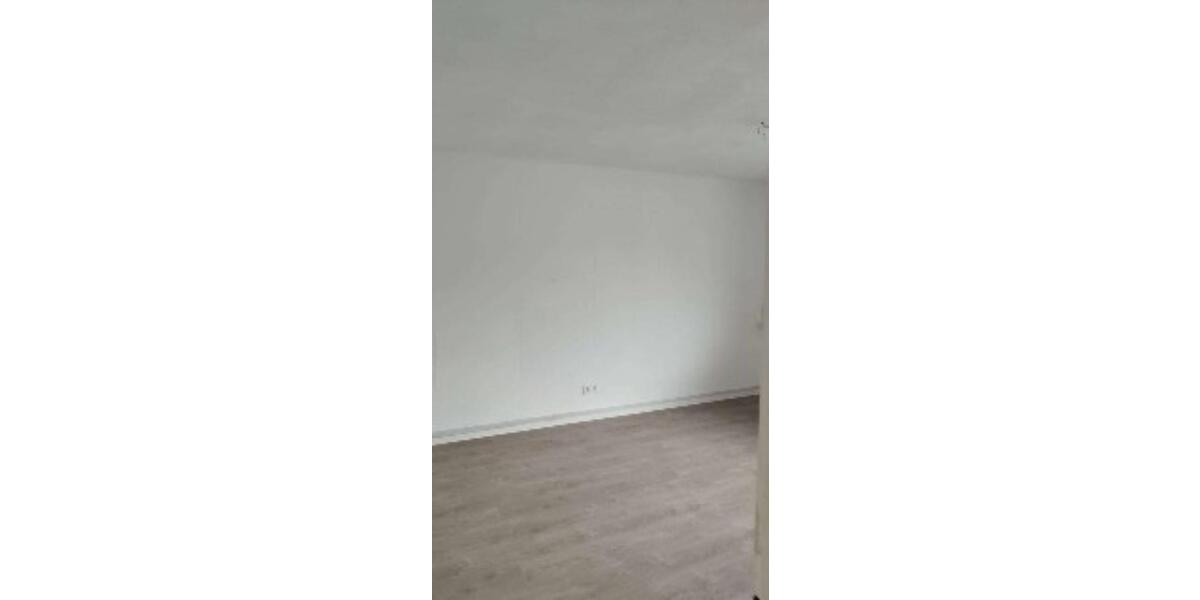 Etagenwohnung Helmbrechts - 4 Zimmer, 100 m&sup2;, 500&euro; | Angebot:25972038