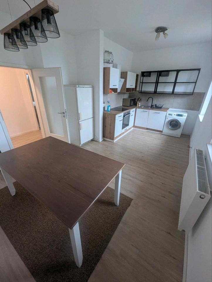 charmante 2,5 Zimmer Altbauwohnung in Letter (Seelze) zimmer