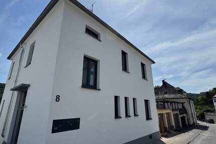 Haus Stuttgart Stuttgart-Süd - 7 Zimmer, 219 m&sup2;, 4.200&euro; | Angebot:26967098