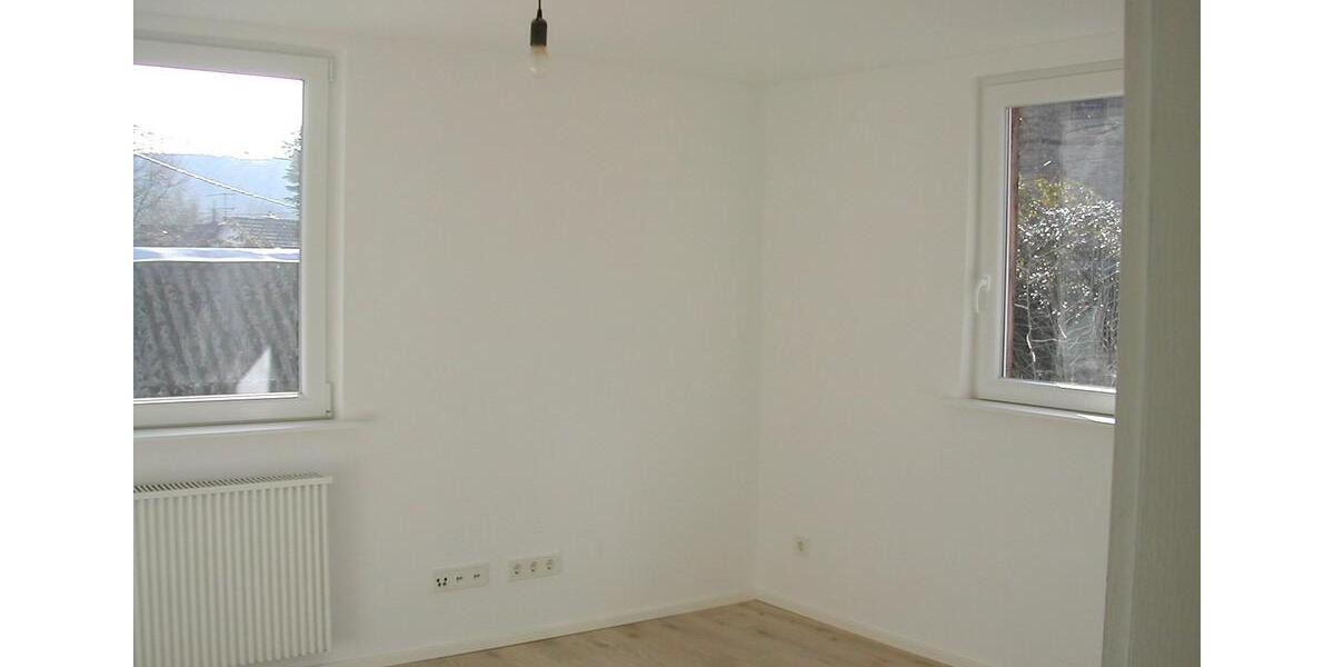 Etagenwohnung Windeck - 4.5 Zimmer, 170 m&sup2;, 1.100&euro; | Angebot:26475291