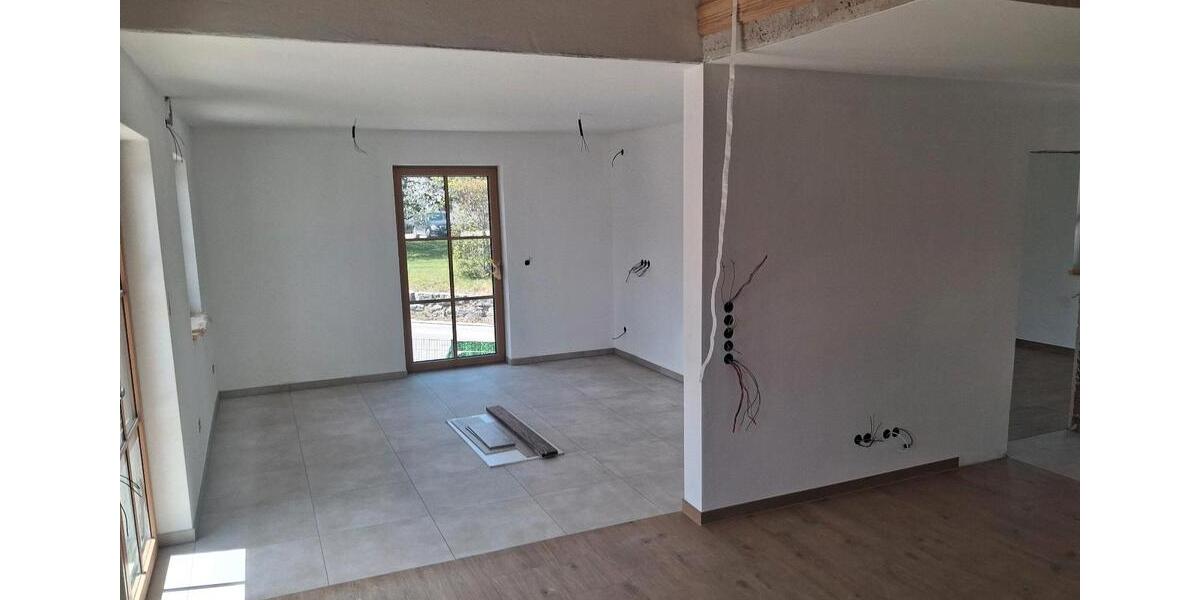 Etagenwohnung Obing - 4 Zimmer, 100 m&sup2;, 1.500&euro; | Angebot:26625193