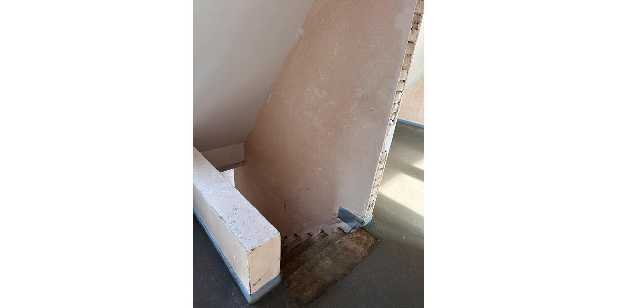 Dachgeschoßwohnung Achim - 2 Zimmer, 67 m&sup2;, 850&euro; | Angebot:24214203