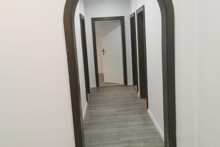 Wohnen auf Zeit Röthenbach an der Pegnitz - 4 Zimmer, 95 m&sup2;, 2.990&euro; | Angebot:25856576