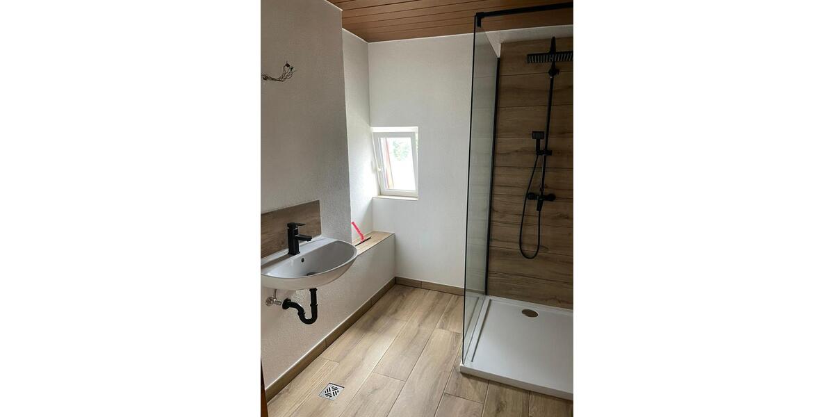 Etagenwohnung Grafenau Frauenberg - 4 Zimmer, 107 m&sup2;, 900&euro; | Angebot:26050510