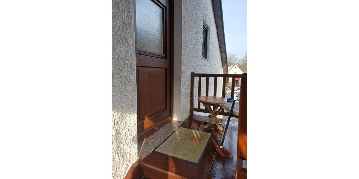 Dachgeschoßwohnung Leutershausen - 2.5 Zimmer, 70 m&sup2;, 750&euro; | Angebot:24771837