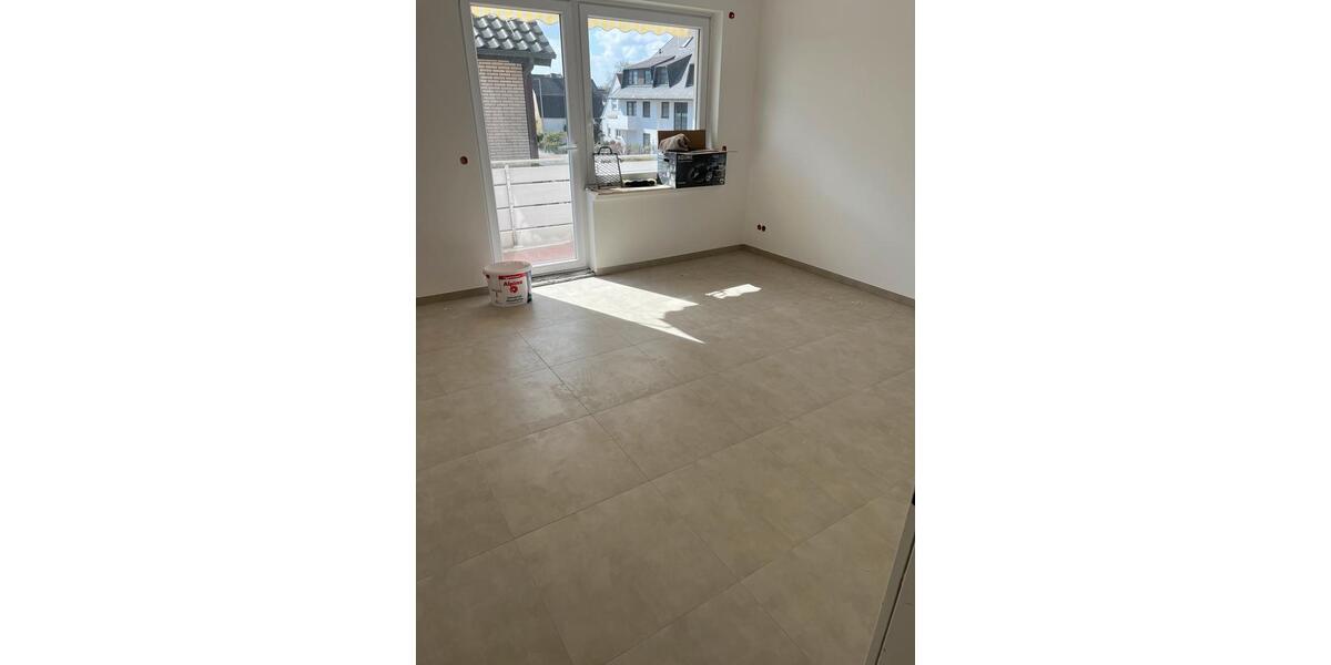 Etagenwohnung Delmenhorst - 3 Zimmer, 65 m&sup2;, 850&euro; | Angebot:26042343