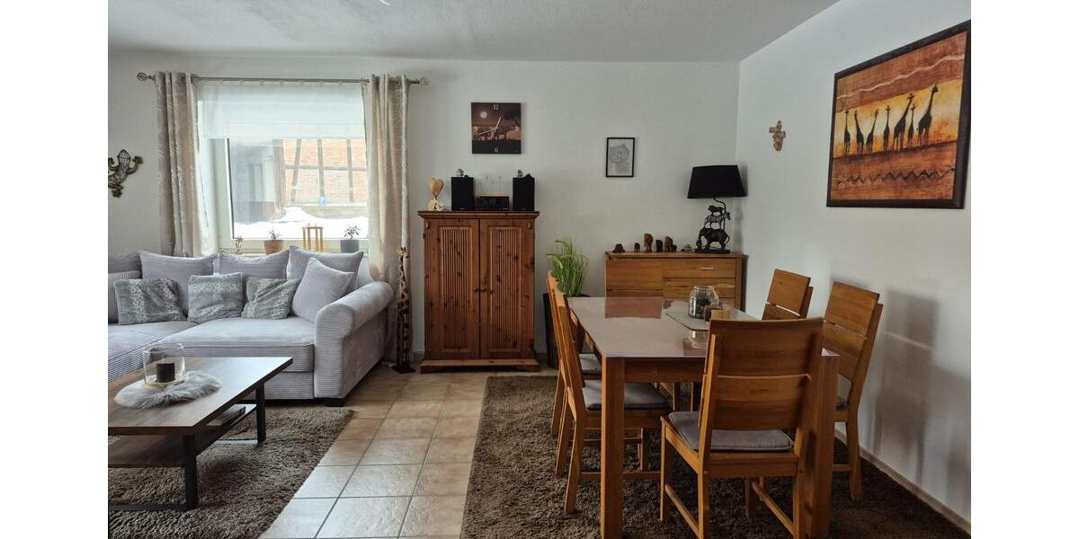 Erdgeschoßwohnung Burghaun - 3 Zimmer, 84 m&sup2;, 590&euro; | Angebot:26047256