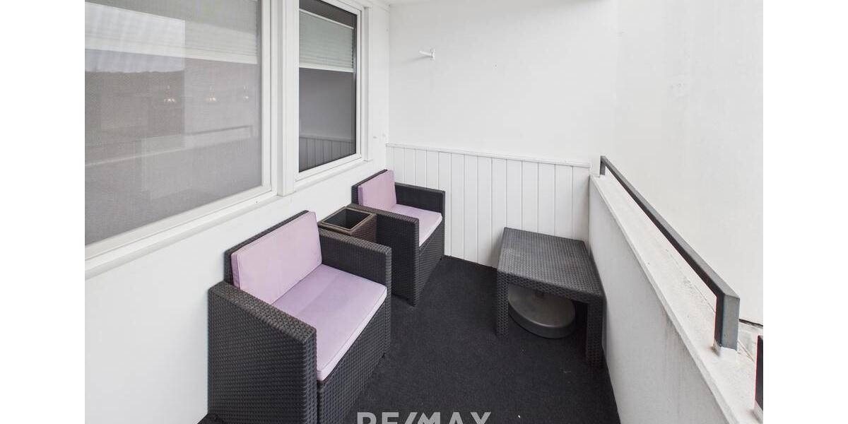 Etagenwohnung Sindelfingen Eichholz - 3 Zimmer, 86 m&sup2;, 1.300&euro; | Angebot:25812803