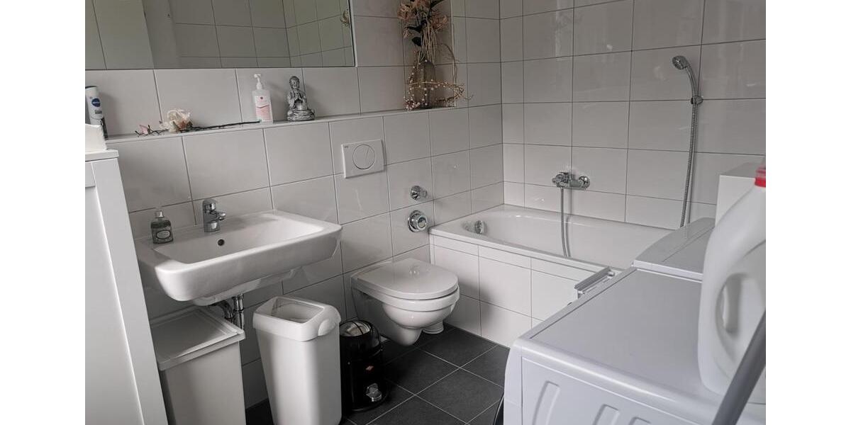 Erdgeschoßwohnung Hennef (Sieg) - 3 Zimmer, 70 m&sup2;, 860&euro; | Angebot:23830061