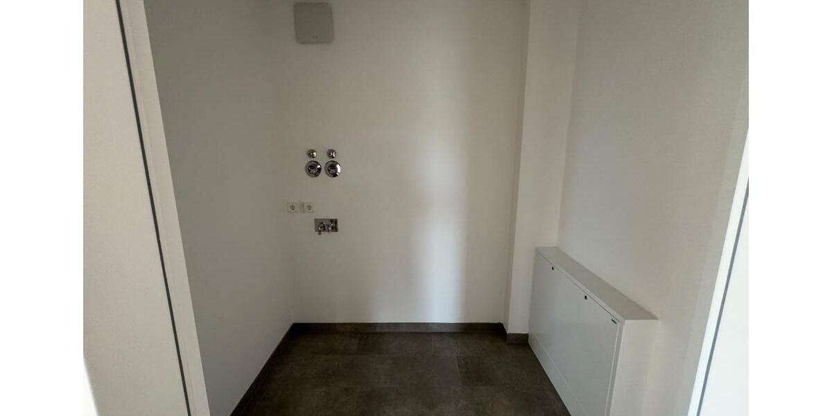 Etagenwohnung Brandenburg an der Havel Bahnhofsvorstadt - 3 Zimmer, 81 m&sup2;, 1.341&euro; | Angebot:25184374
