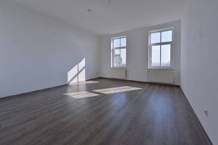 Wohnung Hohenstein-Ernstthal Ernstthal - 3 Zimmer, 66 m&sup2;, 365&euro; | Angebot:26028054