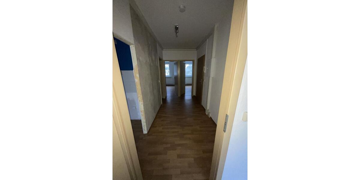 Etagenwohnung Suhl Aue 1 - 4 Zimmer, 79 m&sup2;, 517&euro; | Angebot:26296915