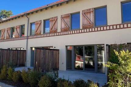 Wohnung Beelitz Beelitz-Heilstätten - 4 Zimmer, 127 m&sup2;, 1.640&euro; | Angebot:24549113