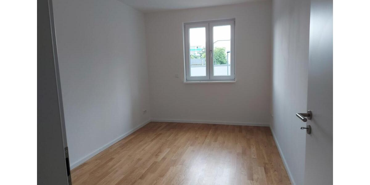 Maisonettenwohnung Ludwigsfelde - 5 Zimmer, 160 m&sup2;, 1.800&euro; | Angebot:25978159