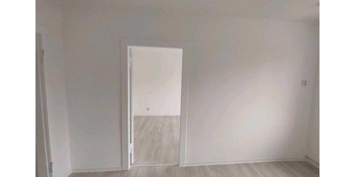 Etagenwohnung Magdeburg Großer Silberberg - 2 Zimmer, 46 m&sup2;, 500&euro; | Angebot:26611394