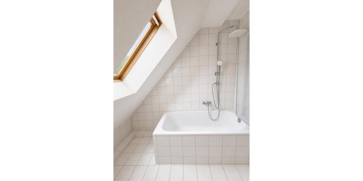 Maisonettenwohnung Bad Rappenau - 2.5 Zimmer, 90 m&sup2;, 1.350&euro; | Angebot:26420791