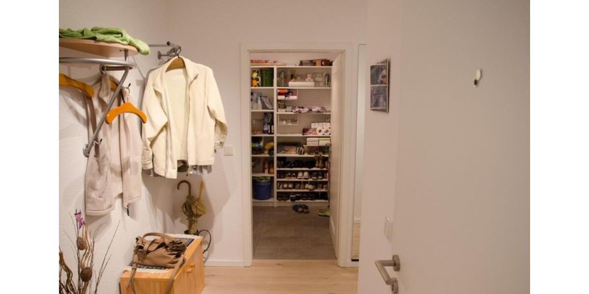 Erdgeschoßwohnung Wiehl - 3.5 Zimmer, 126 m&sup2;, 1.150&euro; | Angebot:24811520