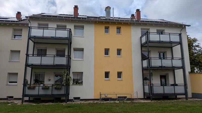 Komplett saniert! 3-Zimmer-Whg. mit Balkon zimmer