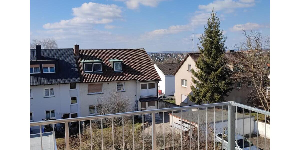 Dachgeschoßwohnung Schweinfurt Haardt - 3 Zimmer, 80 m&sup2;, 1.150&euro; | Angebot:25292318